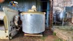 4,000-liter jacketed carbon steel tank with stainless steel outer coating.