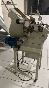 Semi-automatic labeling machine Diedro