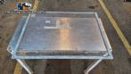 Prime Engenharia drying oven/dehydrator for dehydrating fruits and vegetables.
