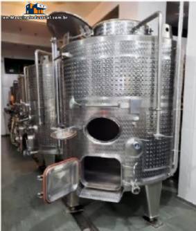 Tank for fermentation of wines and beverages Tersainox