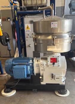 Mausa continuous centrifugal separator 90,000 liters per hour