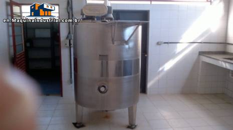 Stainless steel tank for 1000 L