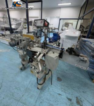 Self-adhesive labeling machine for cylindrical bottles Bauch Campos