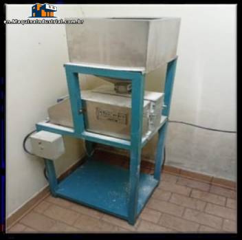 Complete kitchen for malt production.