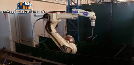 Welding robot with welding arm Sumig