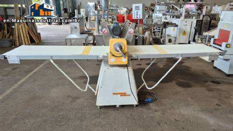 Rondo Doge 600 mm dough sheeter for puff pastry and croissants.