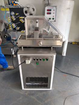 Cacautec covering machine with tempering machine