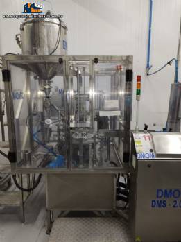 Automatic volumetric rotary filling machine DMOM