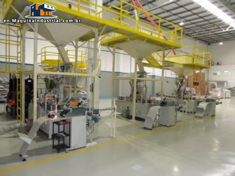 Embrapac ECPF-VL paper packaging machine for wheat flour, corn, and cornmeal.