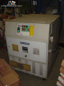 Heater/thermoregulating/temperature controller