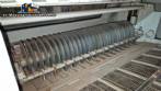 Cutting line for sweets and cereal bars