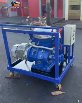 Skid-mounted centrifugal separator for cleaning oils from hydraulic and other similar systems Alfa Laval