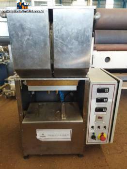 Drip dispenser for chocolates one shot Pir�g