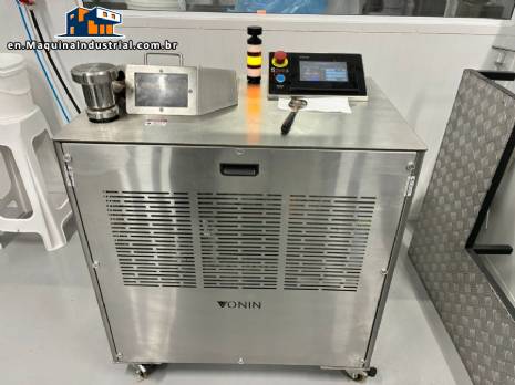 Vonin SferaOne 25 kg ball mill for refining chocolate pastes and fillings.