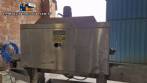 Labeling machine with steam sleeve tunnel and bottle baler