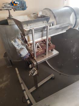 Incalfer NHS SAIDTEC extra-thin, wavy, batch-produced shoestring potato chips. Incalfer NHS SAIDTEC extra-thin, wavy, batch-produced shoestring potato chips.