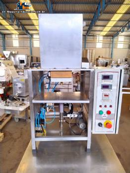 One shot drip dispenser with 1 Piróg nozzle for chocolate truffles One shot drip dispenser with 1 Piróg nozzle for chocolate truffles